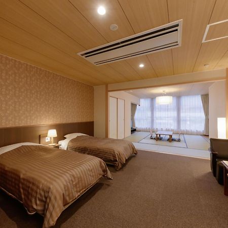 Hotel New Momiji Nasushiobara Exteriör bild